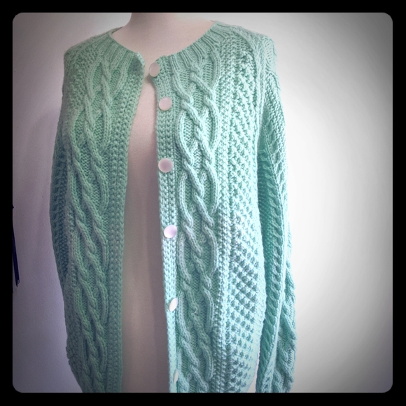 Sweaters - Mint Green Sweater